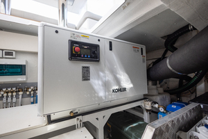 60FT (18.29M) AZIMUT