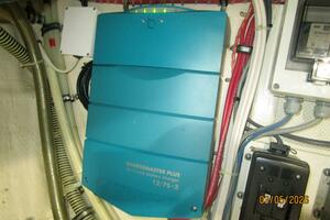 GloriaUs 42ft Grand Banks Yacht For Sale