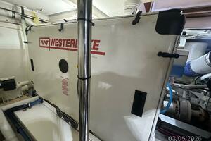 GloriaUs 42ft Grand Banks Yacht For Sale