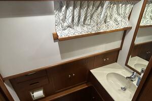 GloriaUs 42ft Grand Banks Yacht For Sale