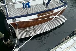 GloriaUs 42ft Grand Banks Yacht For Sale