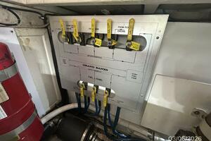 GloriaUs 42ft Grand Banks Yacht For Sale