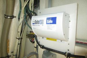 GloriaUs 42ft Grand Banks Yacht For Sale