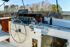 1986 Ocean Alexander Mark II Pilothouse thumbnail 25