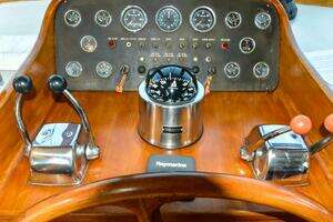 1986 Ocean Alexander Mark II Pilothouse thumbnail 37