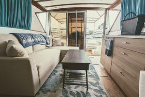 35ft Chris Craft Yacht For Sale