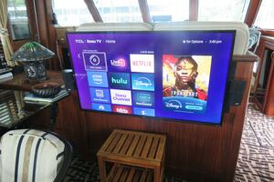 RIVE  GAUCHE 58ft Hatteras Yacht For Sale