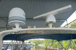 1986 Hatteras 58 Motor Yacht thumbnail 19
