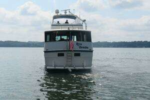 1986 Hatteras 58 Motor Yacht thumbnail 3