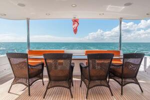ROBIN S NEST 102ft Ocean Alexander Yacht For Sale