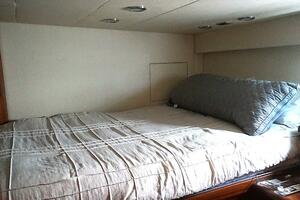 ROBIN S NEST 102ft Ocean Alexander Yacht For Sale