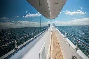 2008 Ocean Alexander 100 Skylounge Megayacht thumbnail 31
