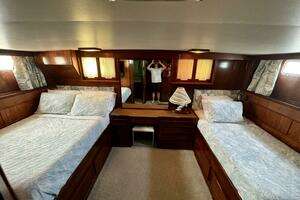 1975 Hatteras 58 LRC thumbnail 41