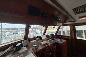 1975 Hatteras 58 LRC thumbnail 35