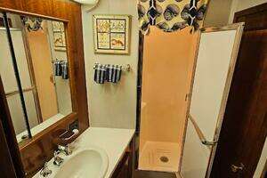 1975 Hatteras 58 LRC thumbnail 48