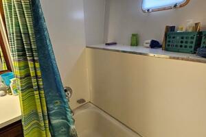 Turtle IV 58ft Hatteras Yacht For Sale