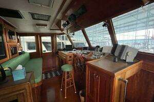 1975 Hatteras 58 LRC thumbnail 32