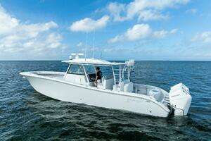 2024 Yellowfin 42 Offshore thumbnail 42