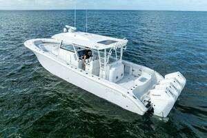 2024 Yellowfin 42 Offshore thumbnail 6