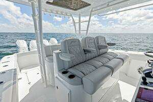 2024 Yellowfin 42 Offshore thumbnail 14