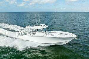 2024 Yellowfin 42 Offshore thumbnail 31