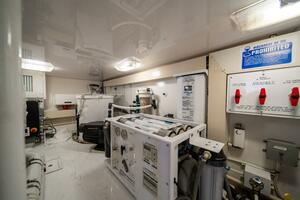 WHITE PEARL 52ft Viking Yacht For Sale