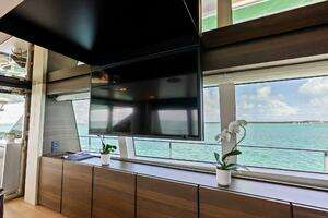 2023 Custom Line 33 Navetta thumbnail 42