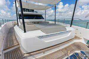 2023 Custom Line 33 Navetta thumbnail 16