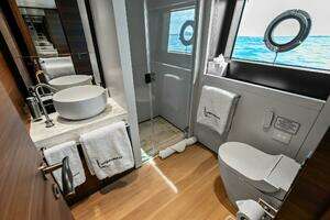 2023 Custom Line 33 Navetta thumbnail 84