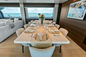 2023 Custom Line 33 Navetta thumbnail 46