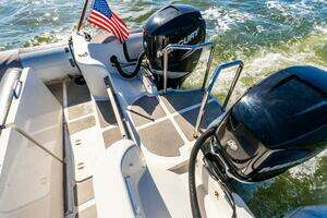 2002 Protector 410 Targa thumbnail 8