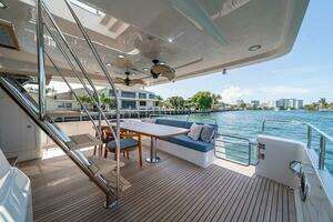 2026 Offshore Yachts thumbnail 19
