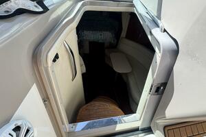 35ft Sea Ray Yacht For Sale