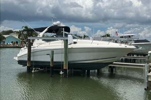 35ft Sea Ray Yacht For Sale