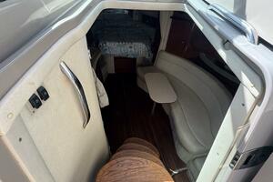 35ft Sea Ray Yacht For Sale