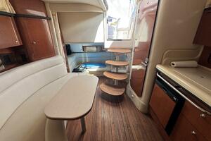 35ft Sea Ray Yacht For Sale