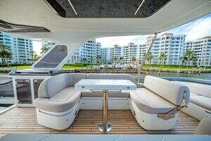 2024 Galeon 560 FLY thumbnail 45