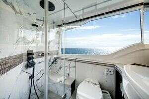 2024 Galeon 560 FLY thumbnail 16