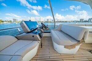 2024 Galeon 560 FLY thumbnail 50