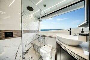 2024 Galeon 560 FLY thumbnail 5