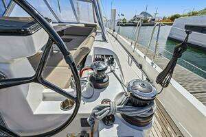 2024 Beneteau Oceanis Yacht 54 thumbnail 15