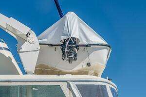 1987 Hatteras Motor Yacht thumbnail 85