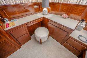1987 Hatteras Motor Yacht thumbnail 62