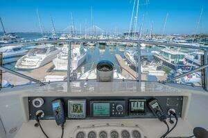 1987 Hatteras Motor Yacht thumbnail 66