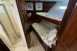1987 Hatteras Motor Yacht thumbnail 47