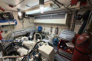 1987 Hatteras Motor Yacht thumbnail 74