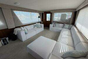 1987 Hatteras Motor Yacht thumbnail 33