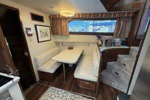 1987 Hatteras Motor Yacht thumbnail 41