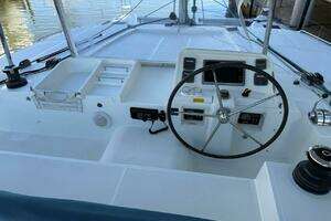 2012 Lagoon 450 F thumbnail 5