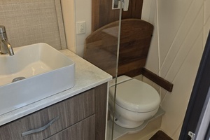 Photo 6004944 for 2021 Regal 36 XO  